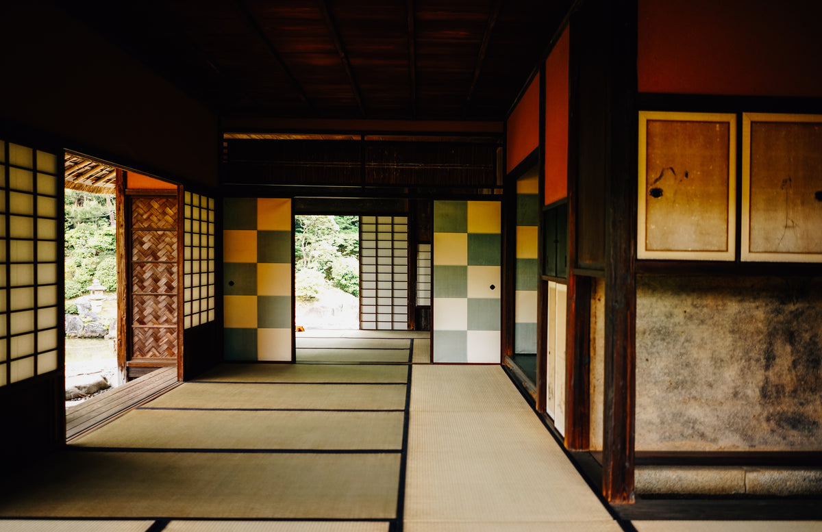 tatami-mat-flooring-and-sliding-doors.jpg